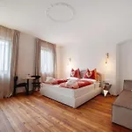 Boutique Santer Klause Πανσιόν