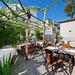 Boutique Santer Klause Мерано