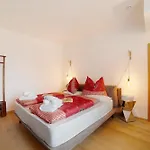 Πανσιόν Boutique Santer Klause Μεράνο