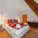 Boutique Santer Klause Πανσιόν 3*