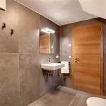 Πανσιόν Boutique Santer Klause 3*