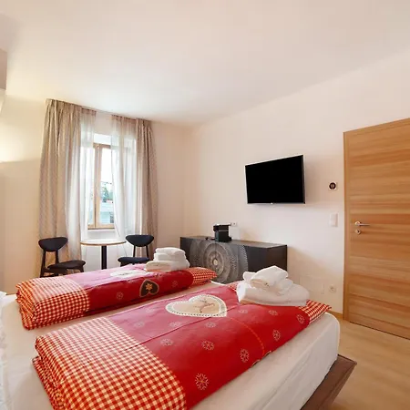 Boutique Santer Klause 3* Merano