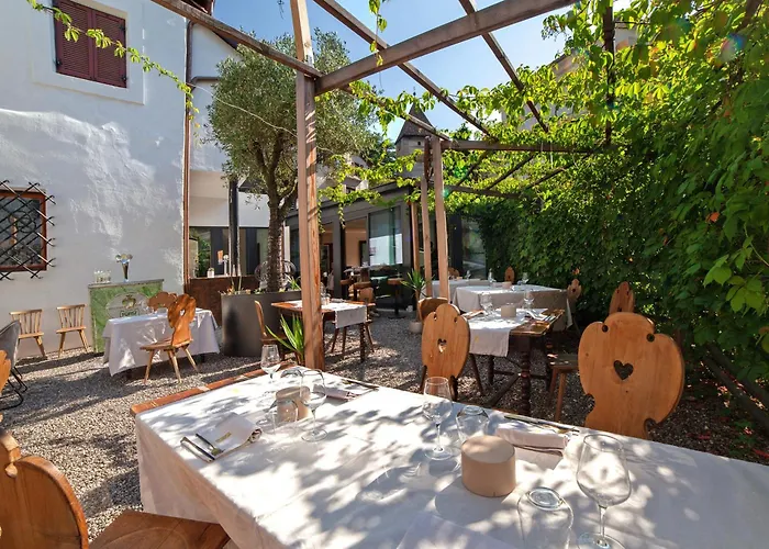 Boutique Santer Klause 3* Merano